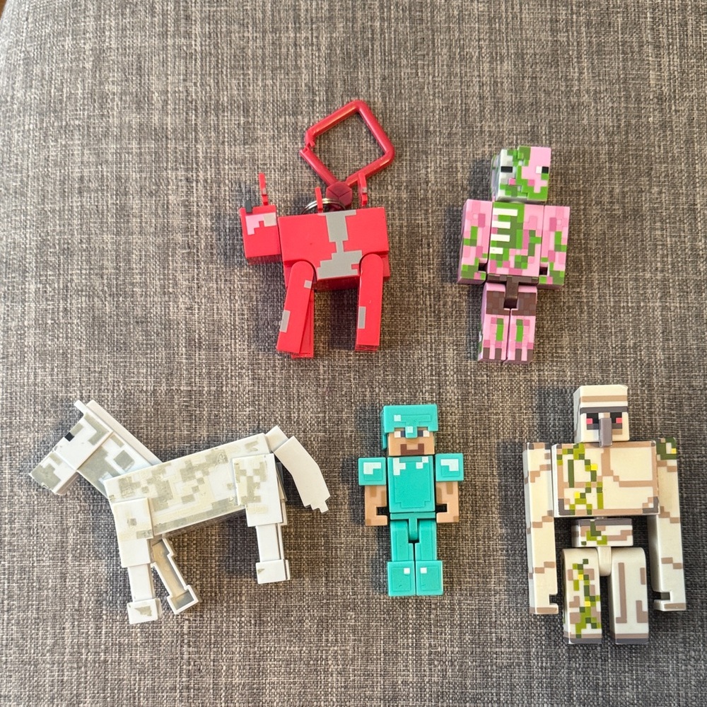 Minecraft Figure lot Zombie Pigman Iron Golem Diamond Steve